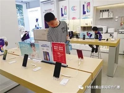 開學季驅動“電子產品熱”，理性消費方能物盡其用
